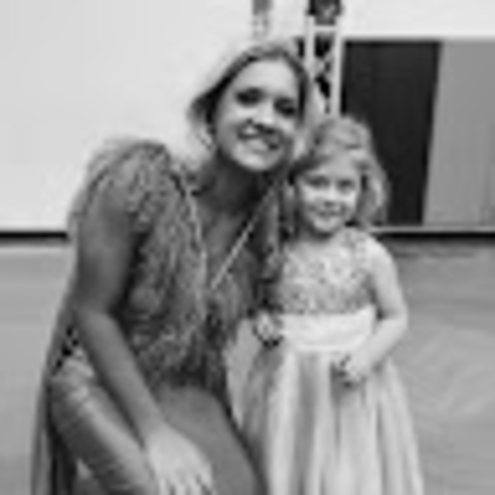 Meet your Posher, Lanie